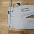 1822 Size 6 White Capris