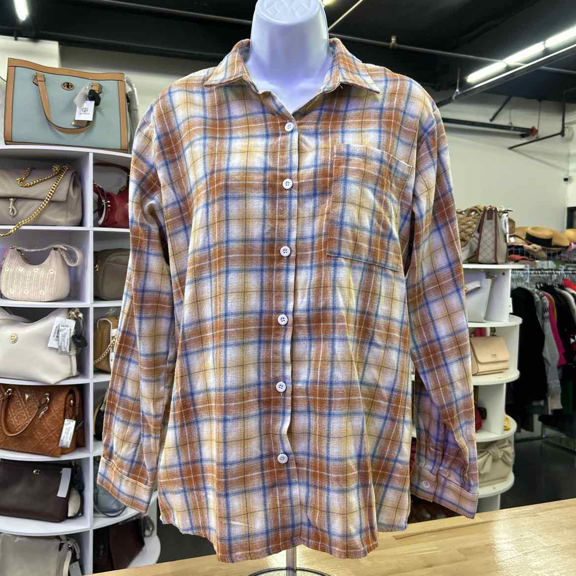 Princess Polly Size S/M Orange Preloved Button Down Shirt