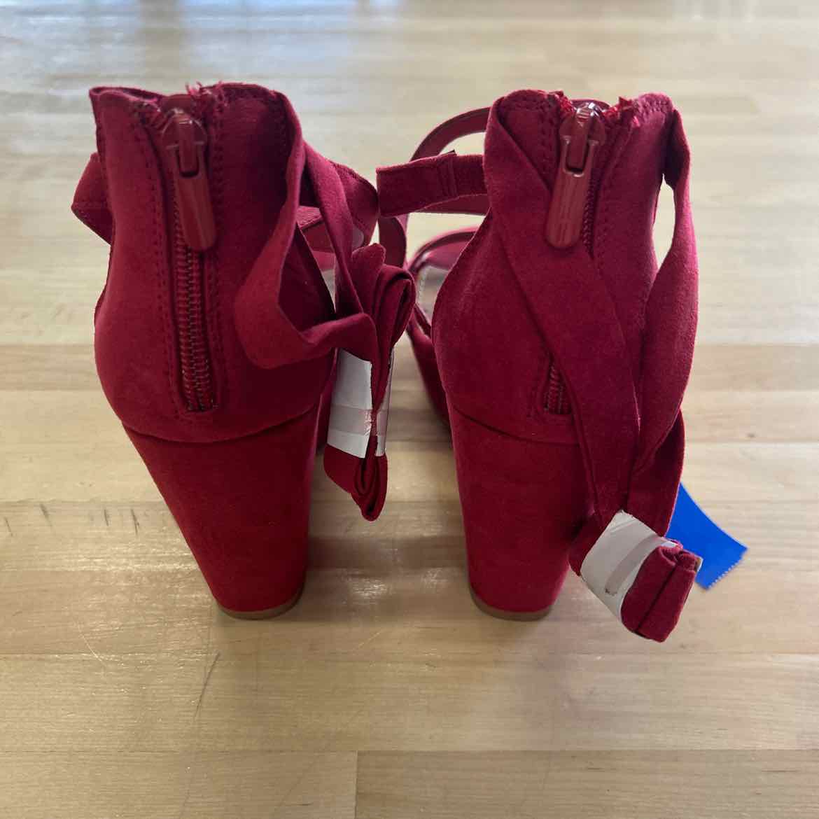 Torrid Size 8 Red Preloved Wedges