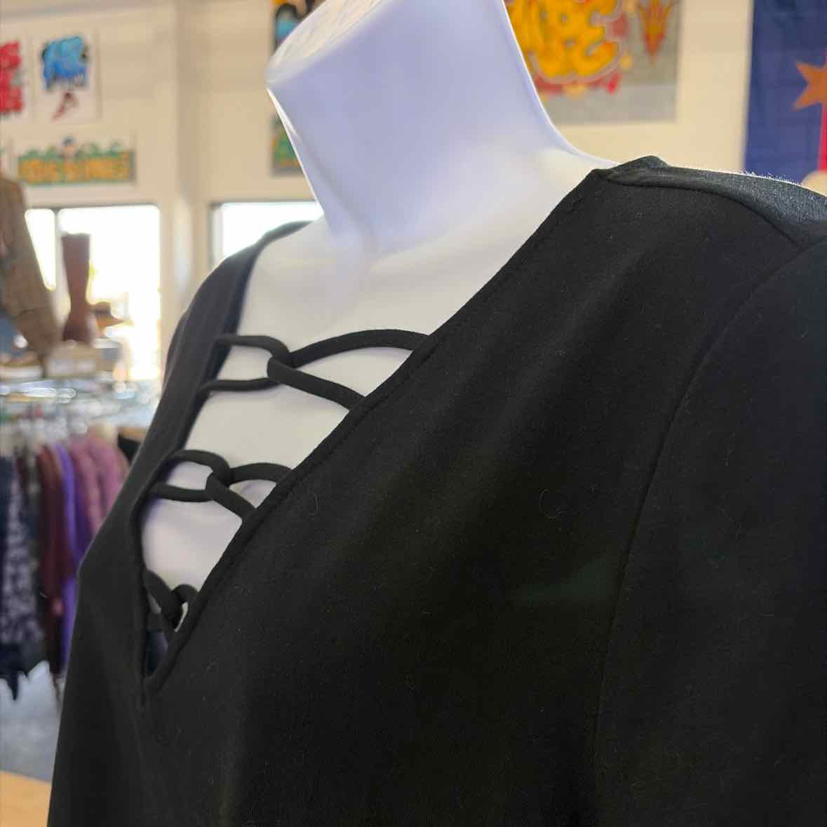 Torrid Size 1 Black New Blouse