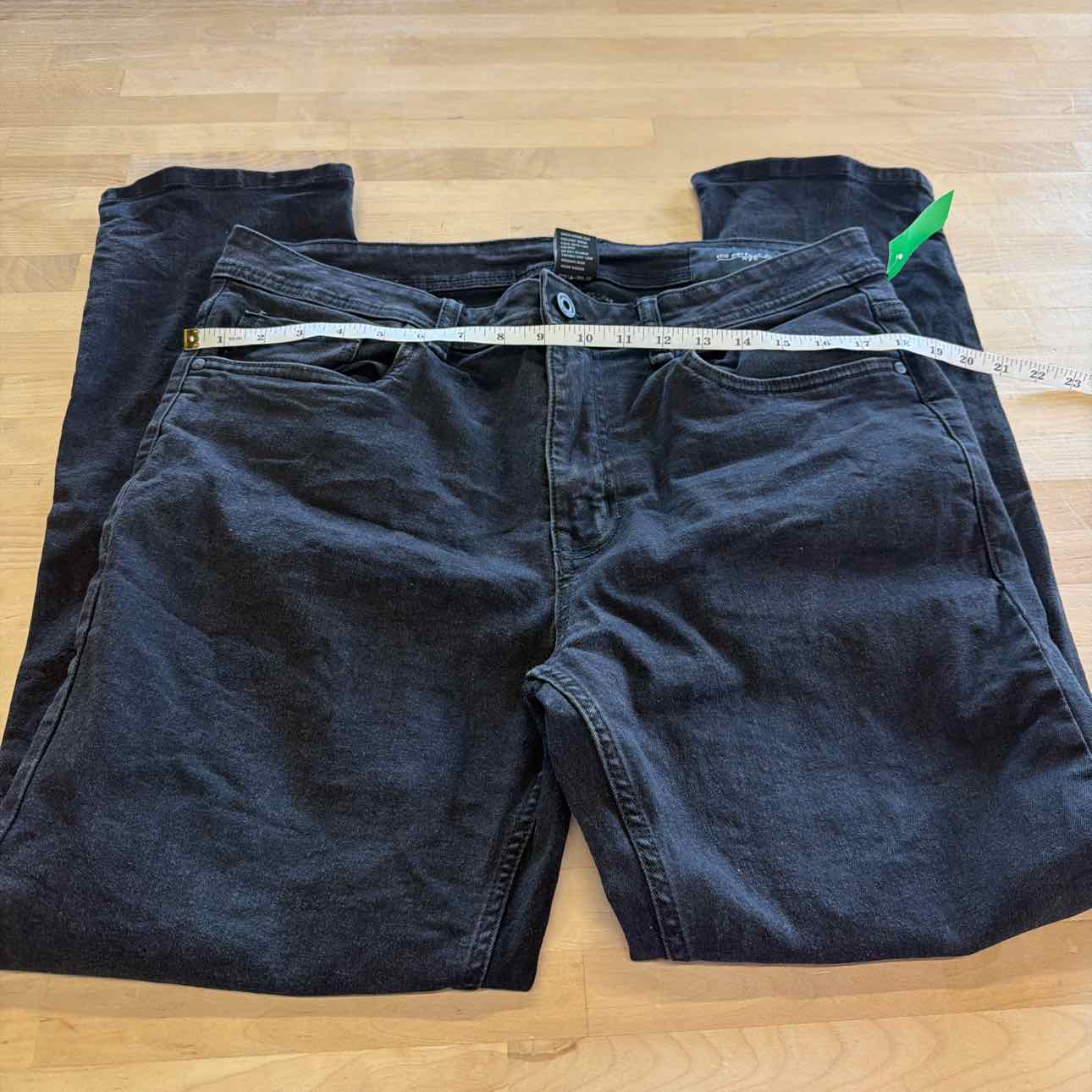 The Perfect Jeans Size 34x30 Black MENS Jeans