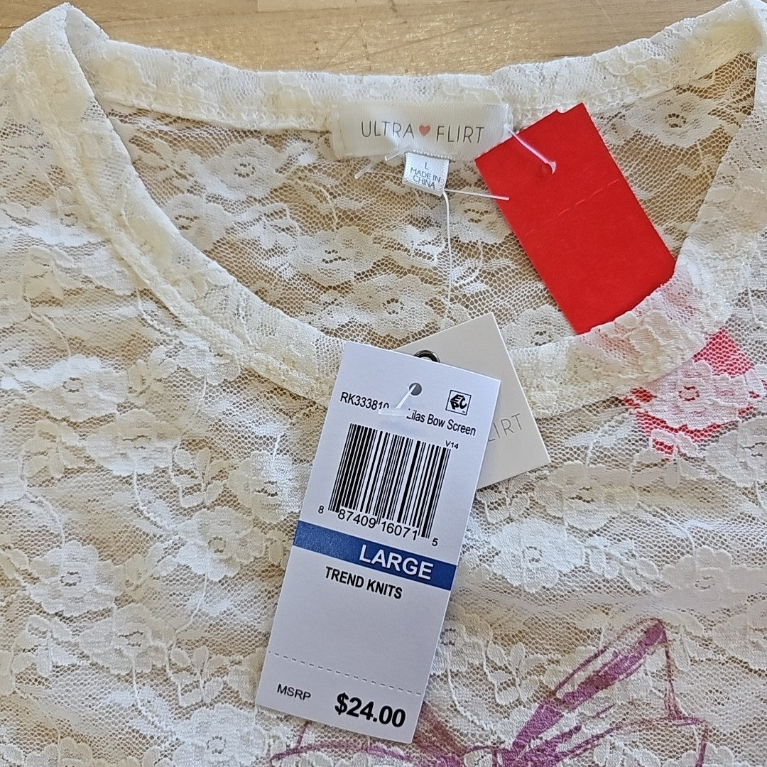 Ultra Flirt Juniors' Graphic Lace Tee - Gardenia