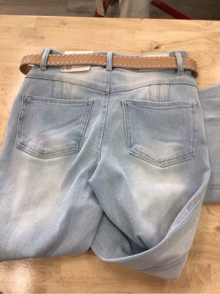 dollhouse Size 5/6 Blue New Jeans