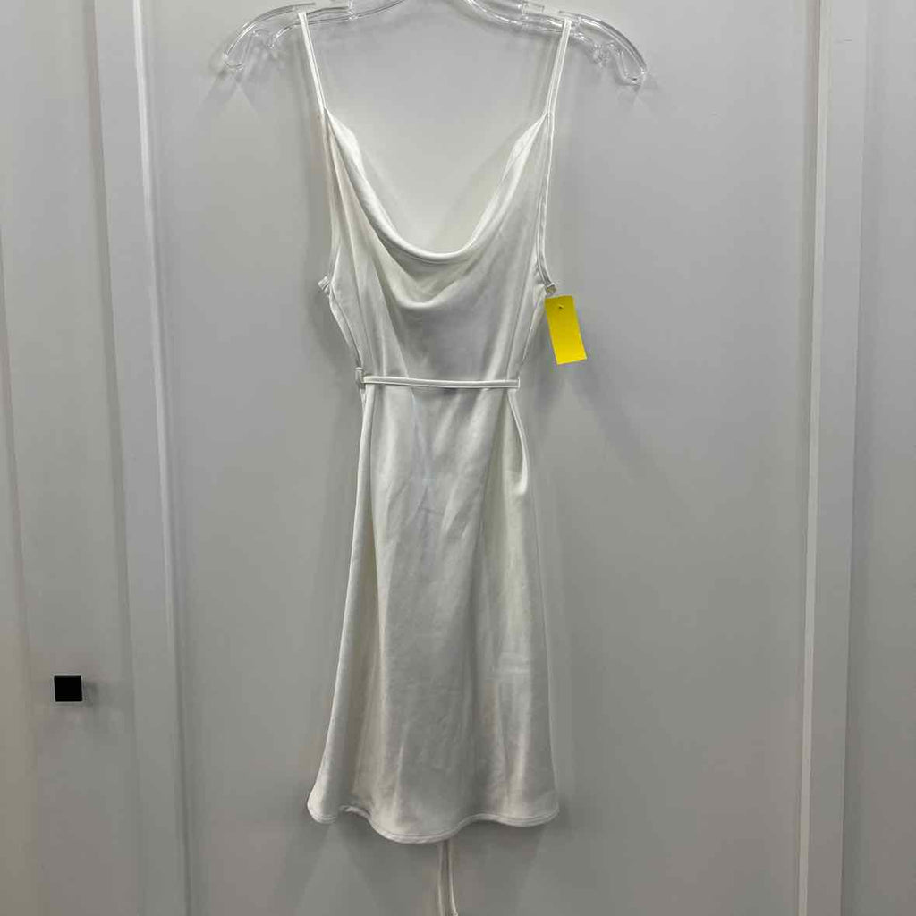 Motel Size XS White Dress