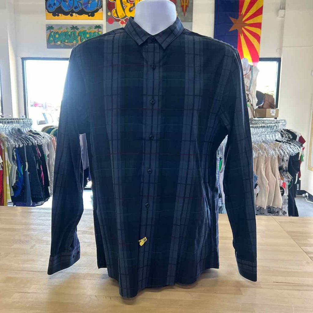 Artefact Size M Dark BLue Preloved Button Down LS