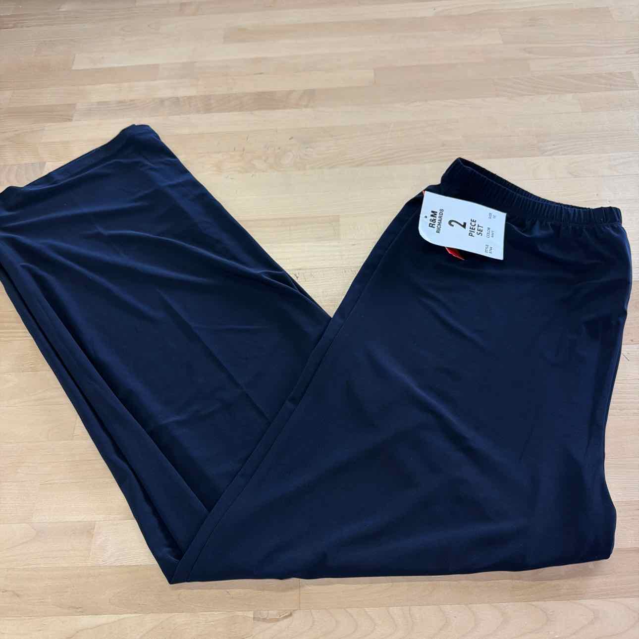 R&M Richards Size 12 Blue New Pants
