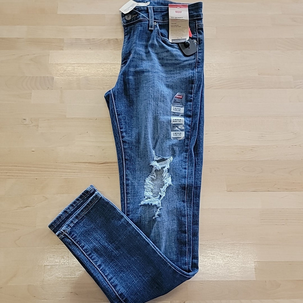 Levi Size 28 Blue Jeans