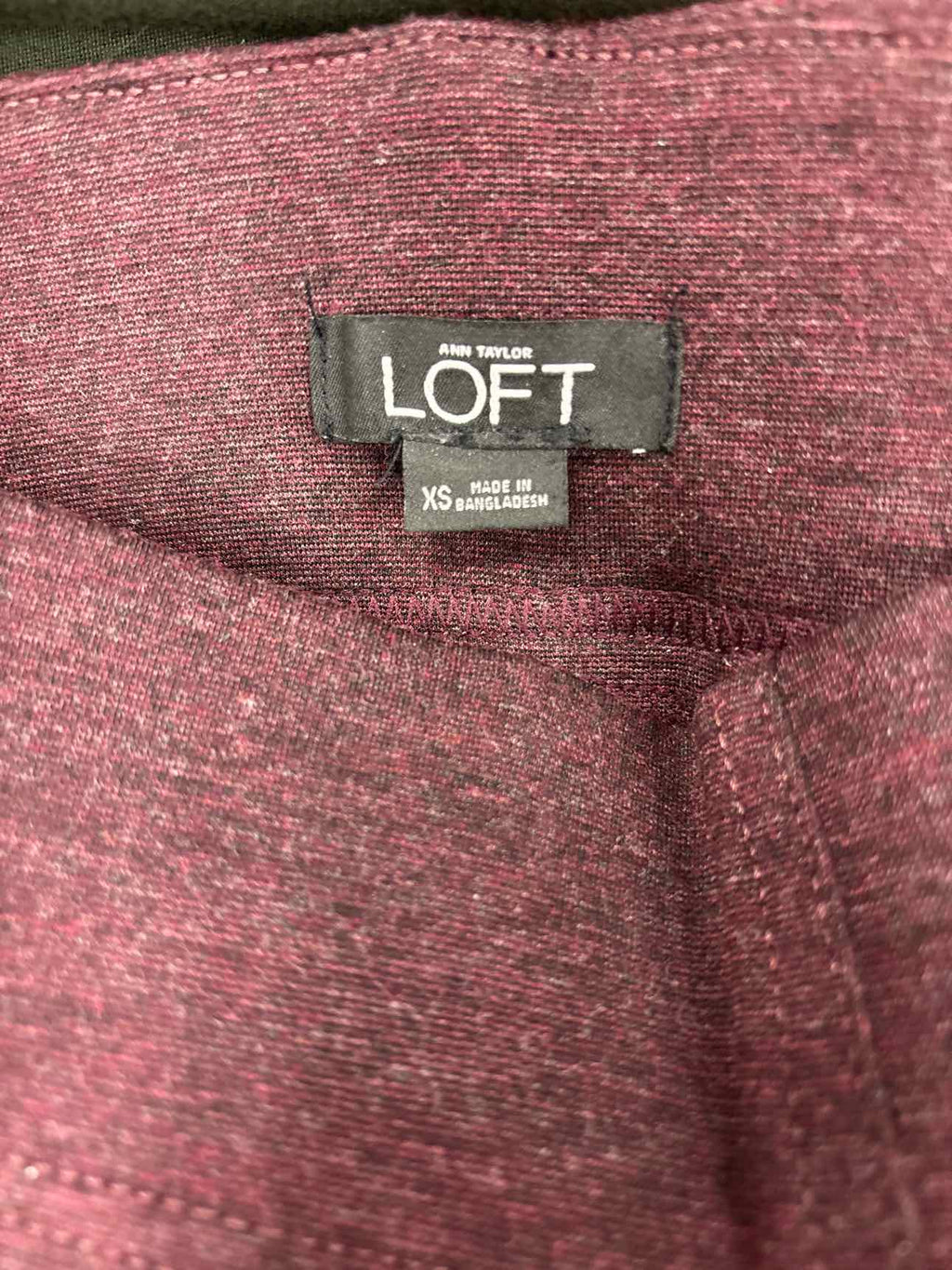 Loft Size XS Burgundy Preloved Leggings