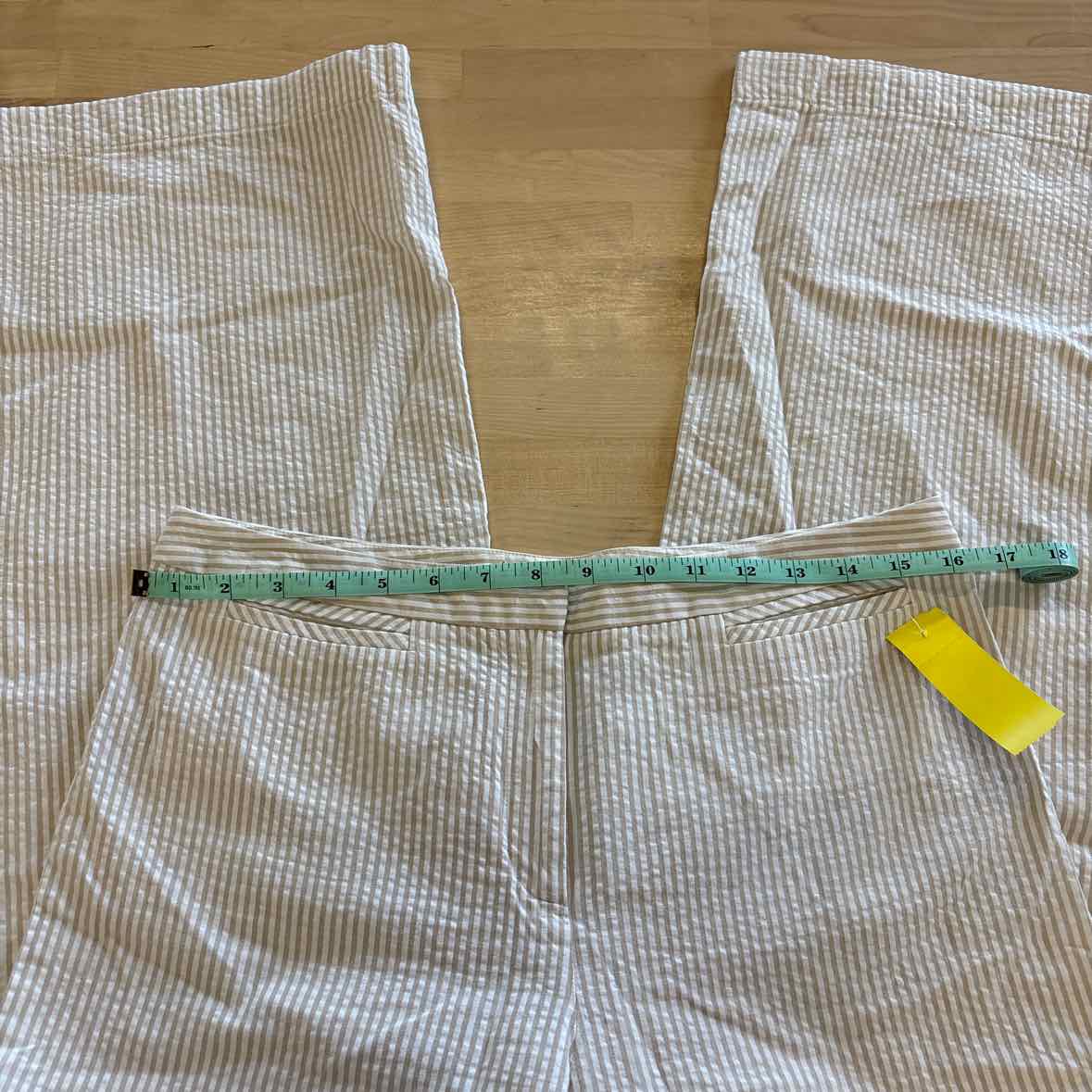 Violetta Size 10 white & Tan Pants