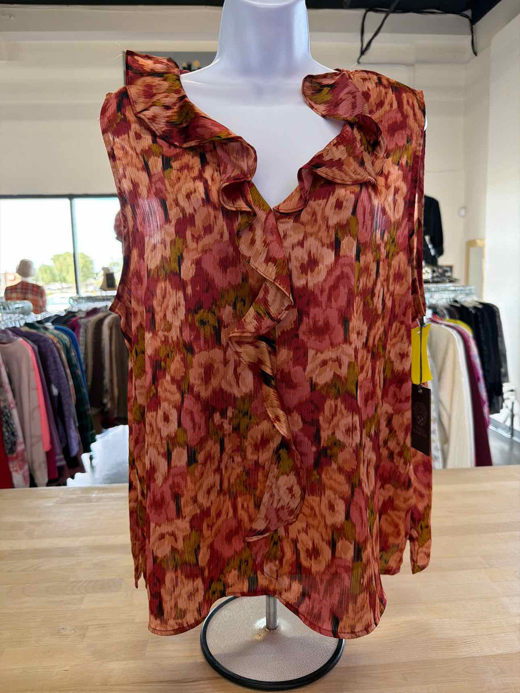 Vince Camuto Size XL Orange Sleeveless