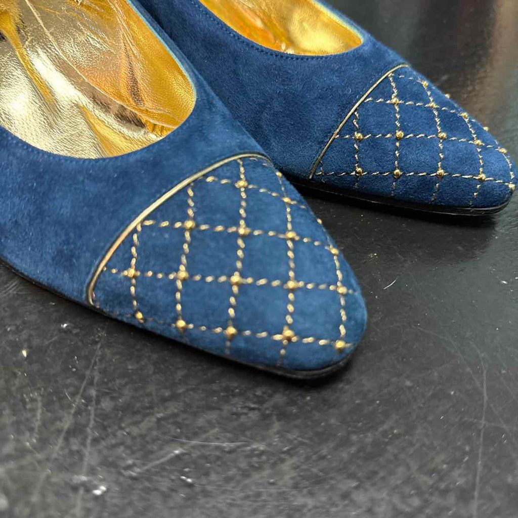 St. John Size 7.5 Blue Suede New Heels
