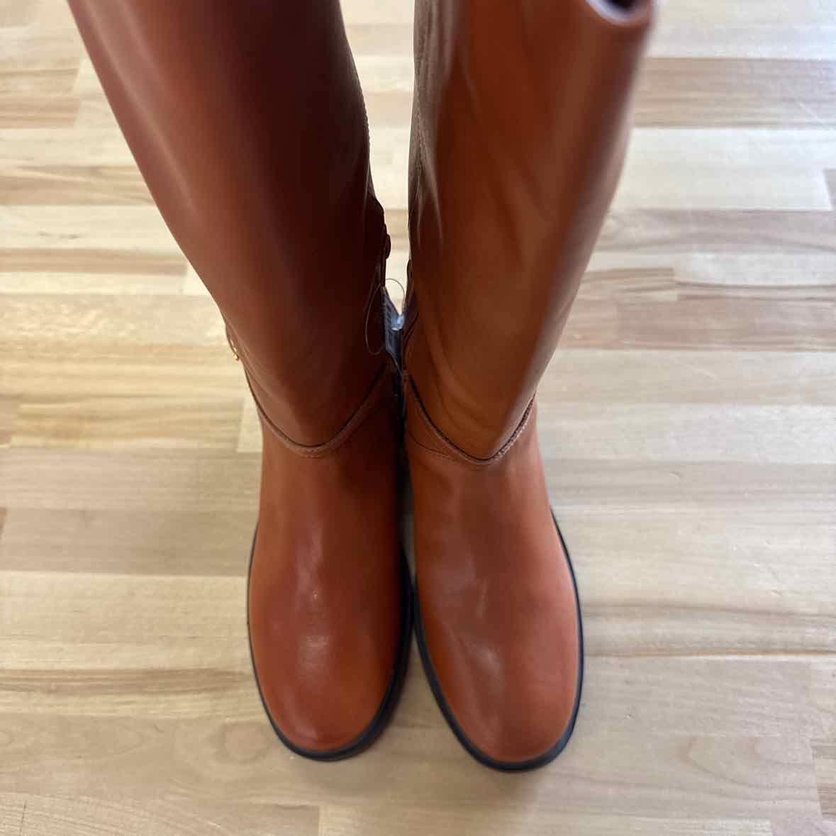 Arezzo Women's Mckenna Low Block Wide Calf Leather Boots