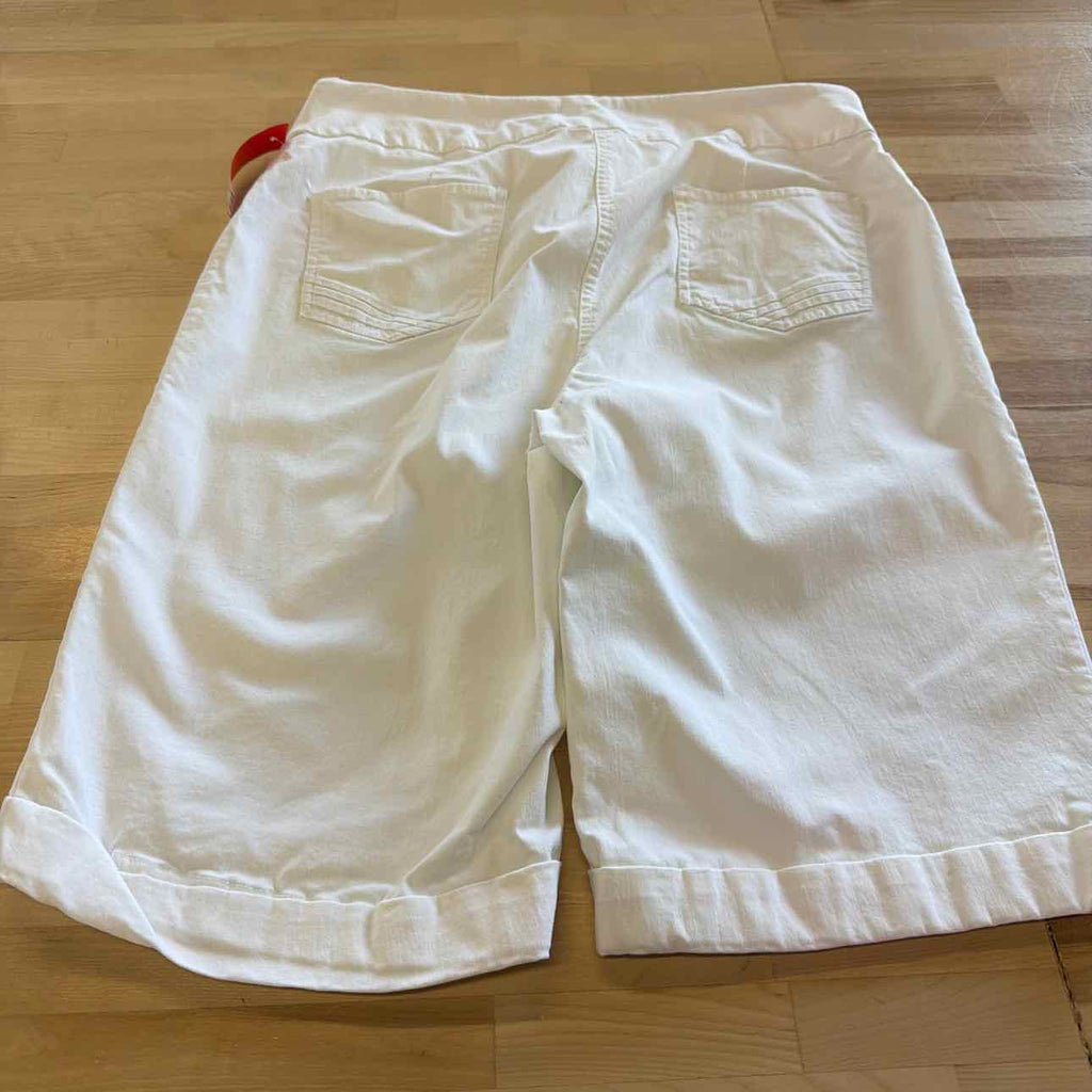 Westbound Size 18 White Preloved Shorts