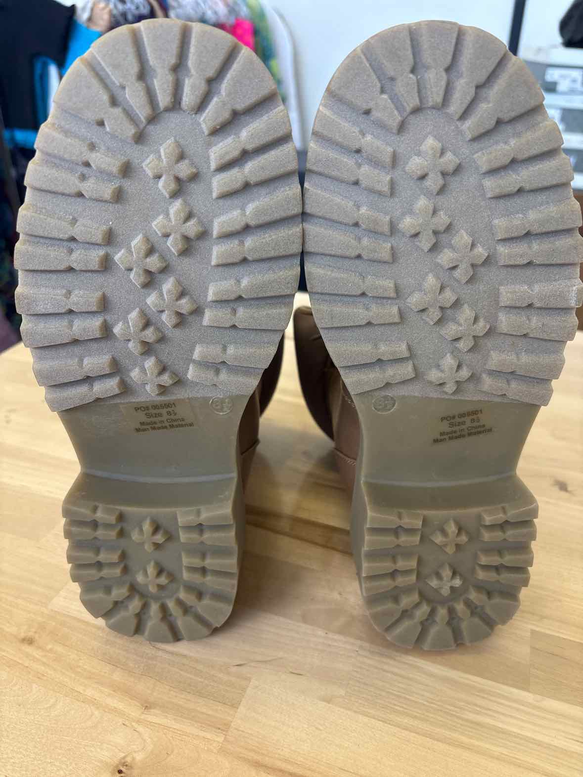 Journee Collection Shoe Size 8.5 Brown Heels