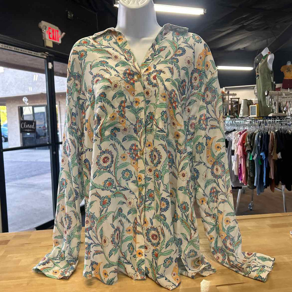 Pilcro Size XL White Blue Preloved Button Down LS