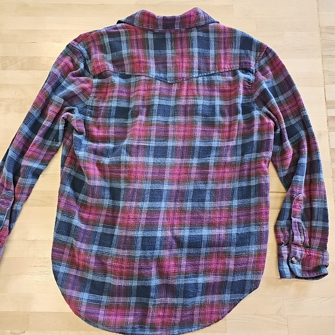 American Eagle Size S Pink & Blue Flannel with Embroidery Flowers