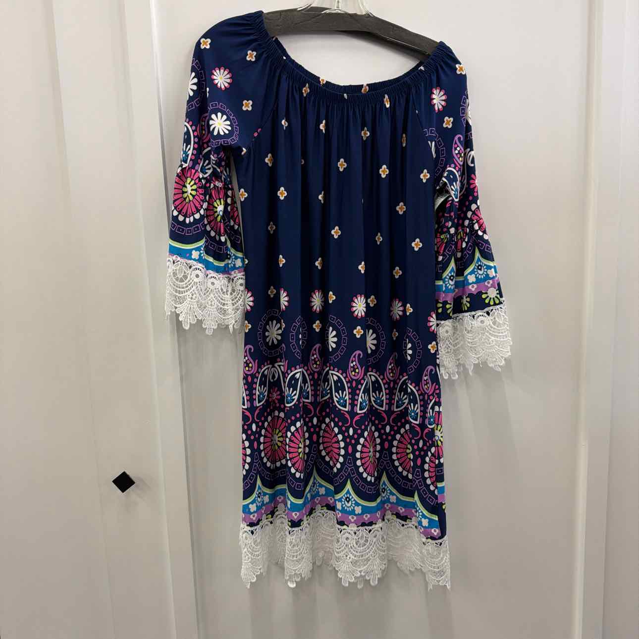 White Mark Size XL Navy Preloved Dress