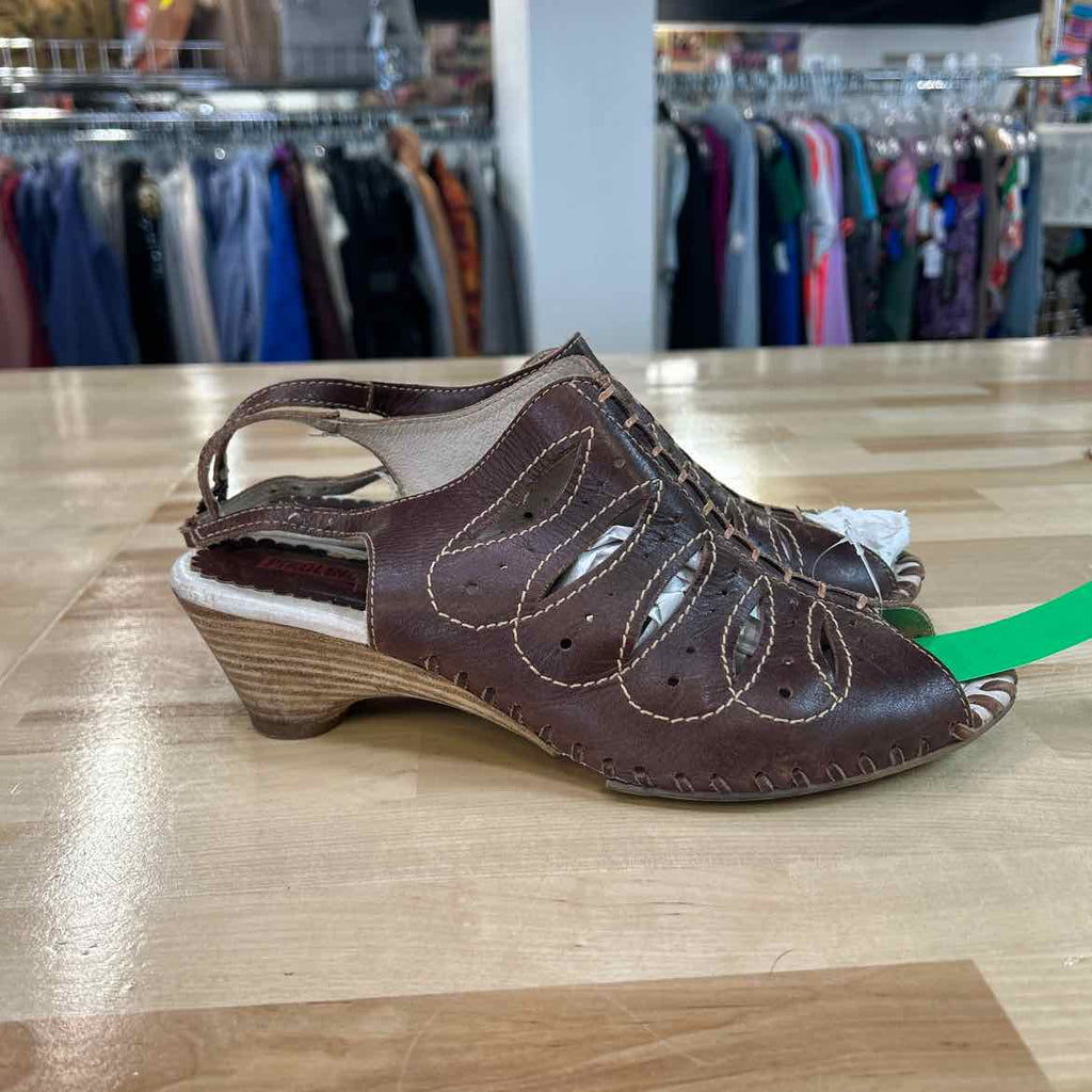 Pikolinos Size 10 Brown Preloved Wedges