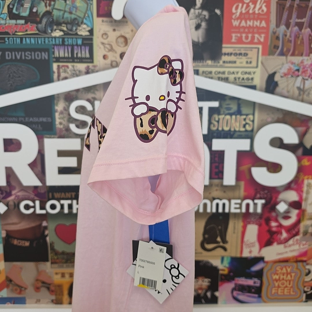 Hello Kitty Size L Pink New T-Shirt SS