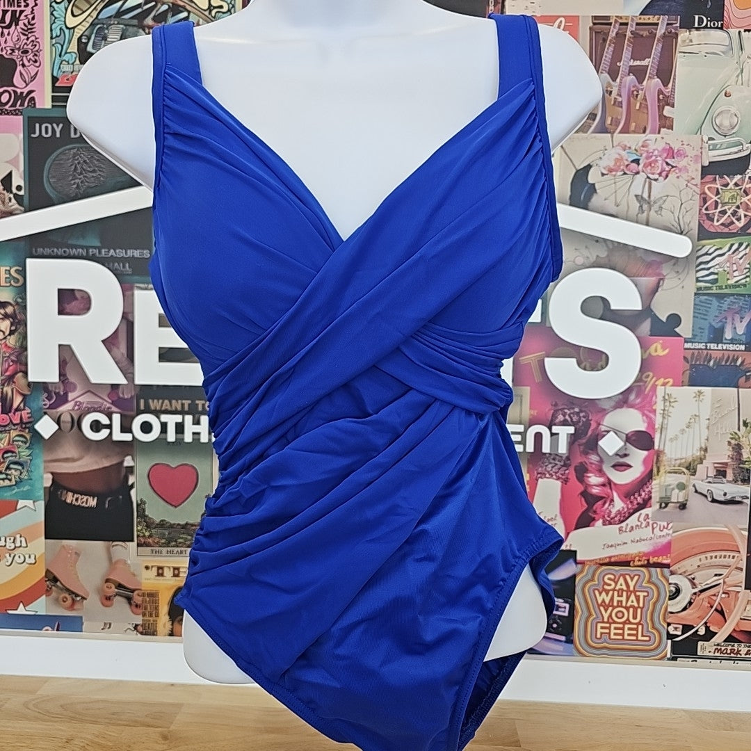 MiracleSuit Size 8 Blue Preloved Swimsuit
