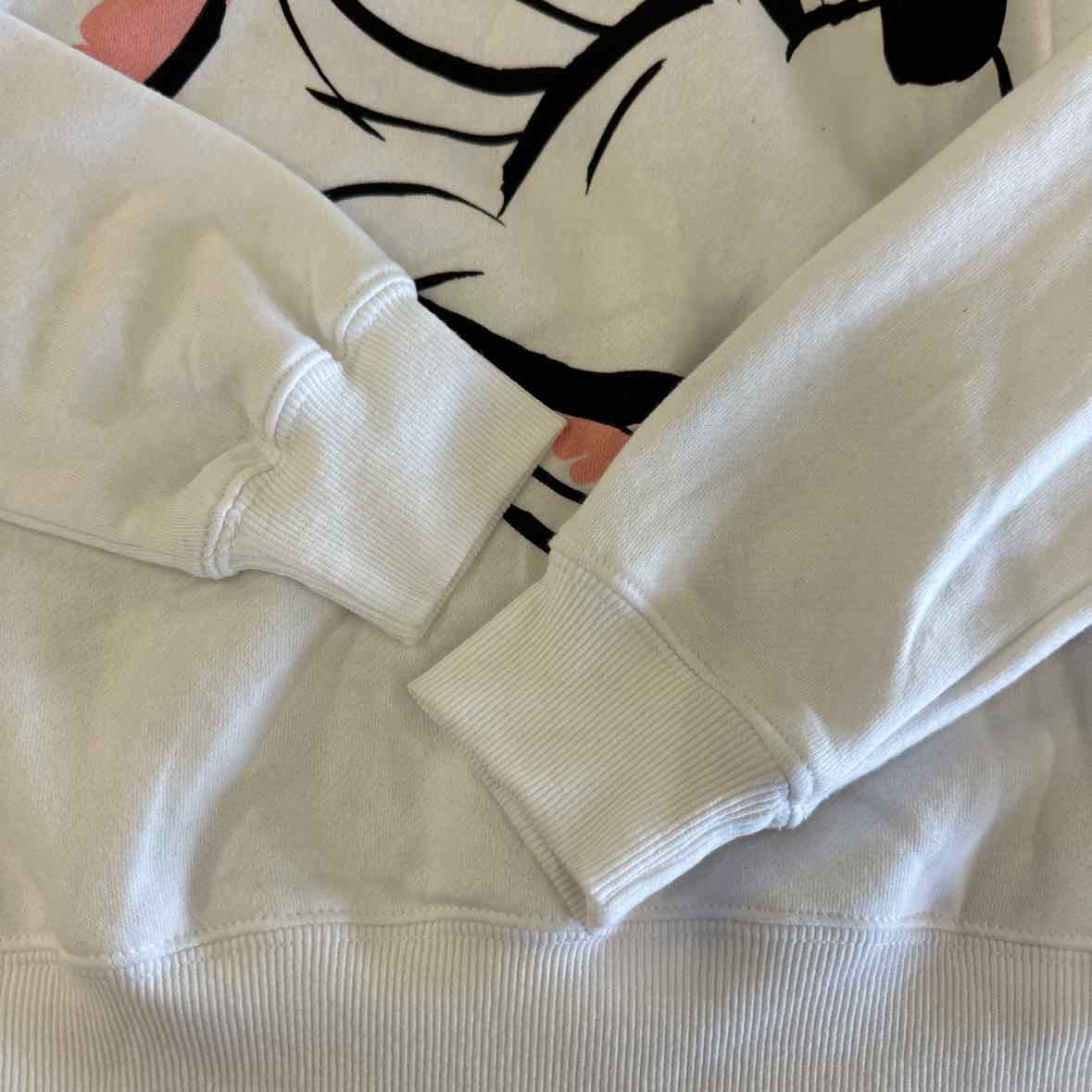 Disney Size XS White Sweater