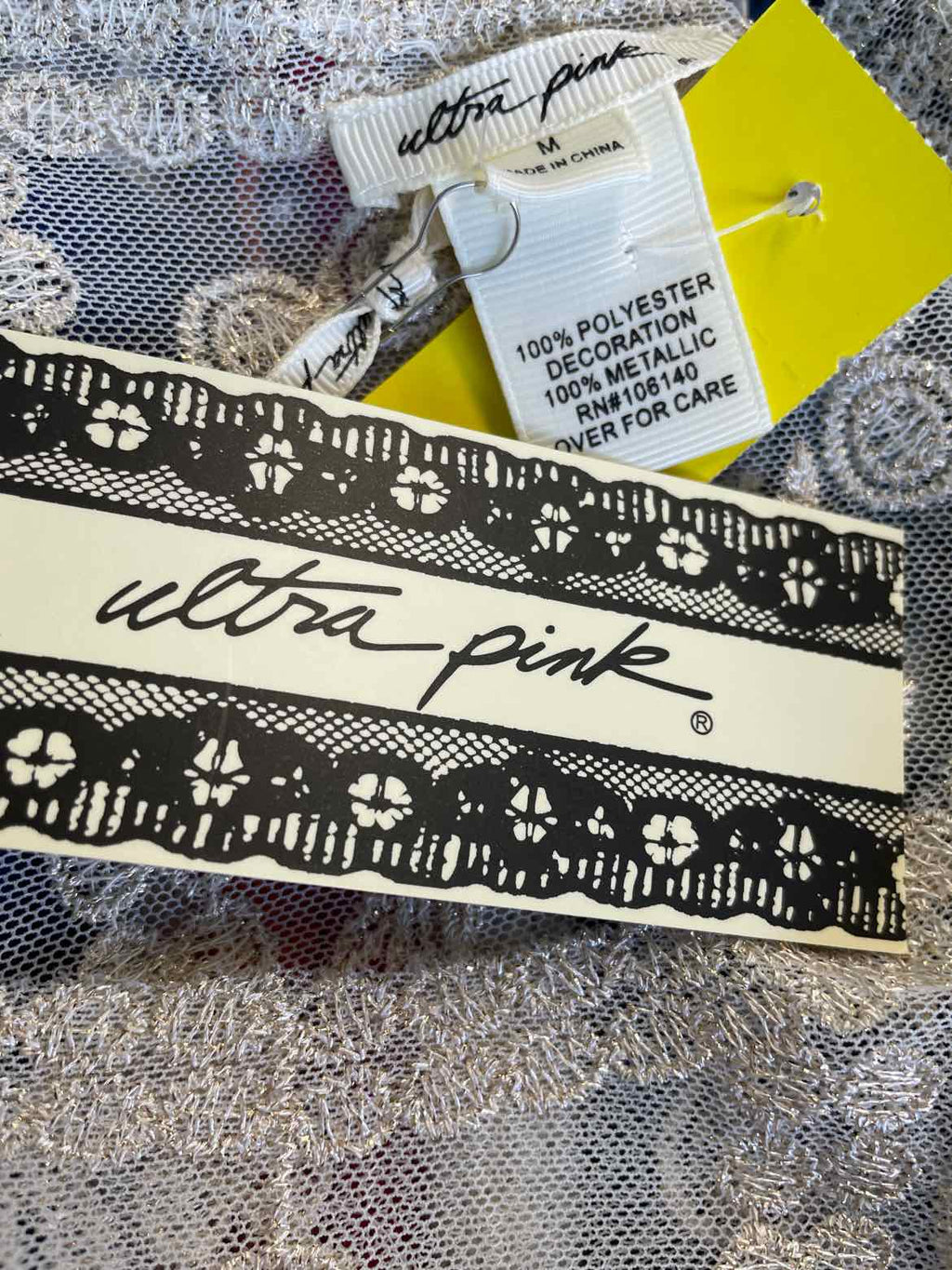 ultra pink Size M Cream Blouse