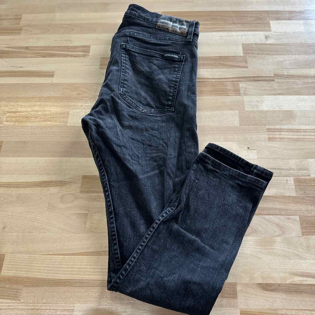 Calvin Klein Size 32x30 Black MENS Jeans