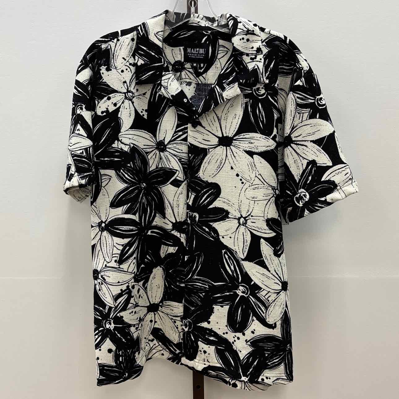 Malibu Size M Black Preloved MENS Button Down Shirt