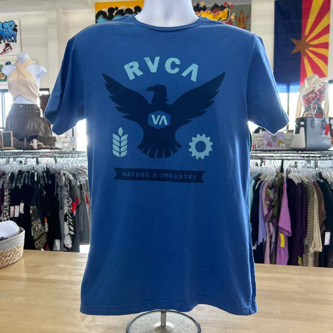 RVCA Size M Blue Preloved MENS T-shirt