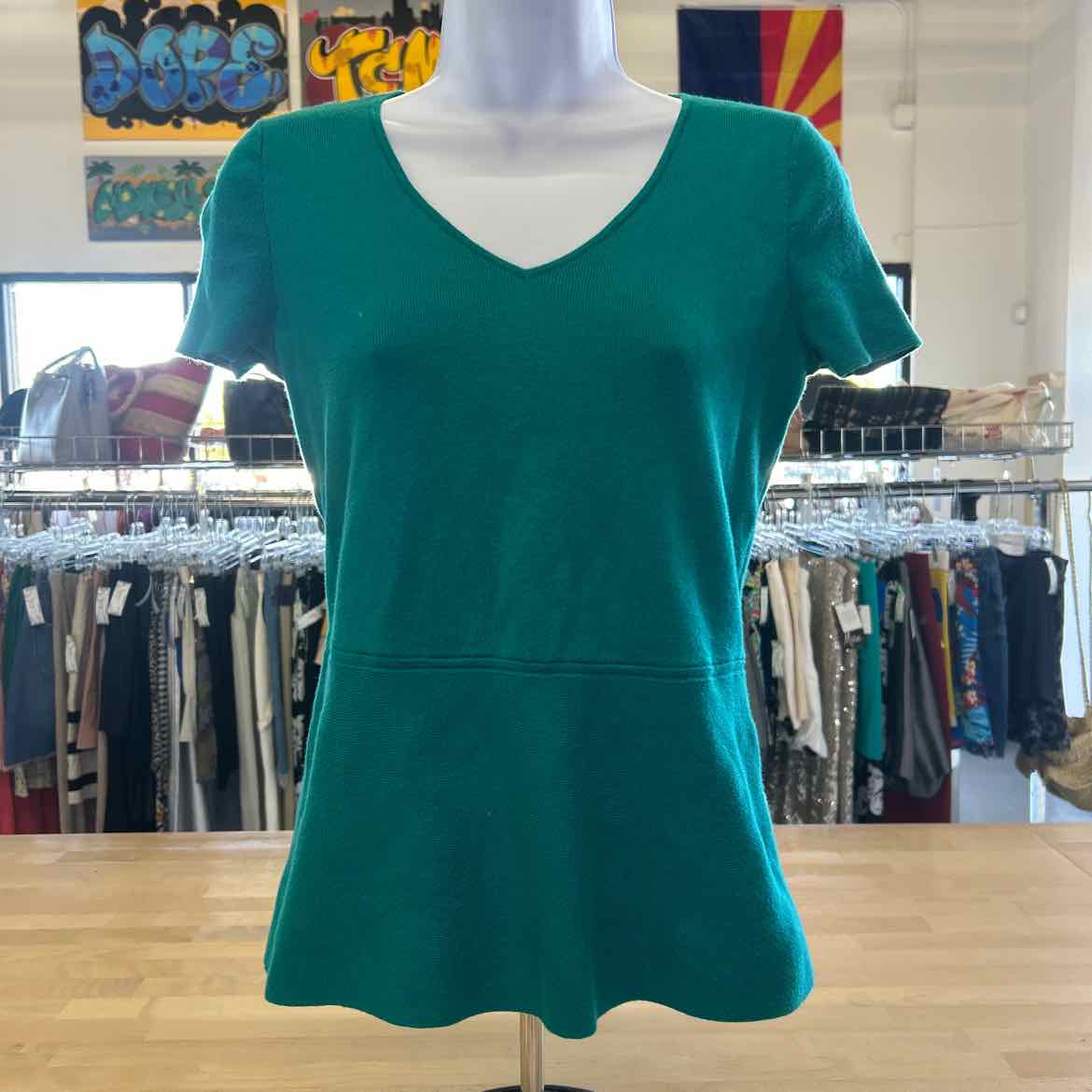 Ann Taylor Size SP Green Preloved T-Shirt SS