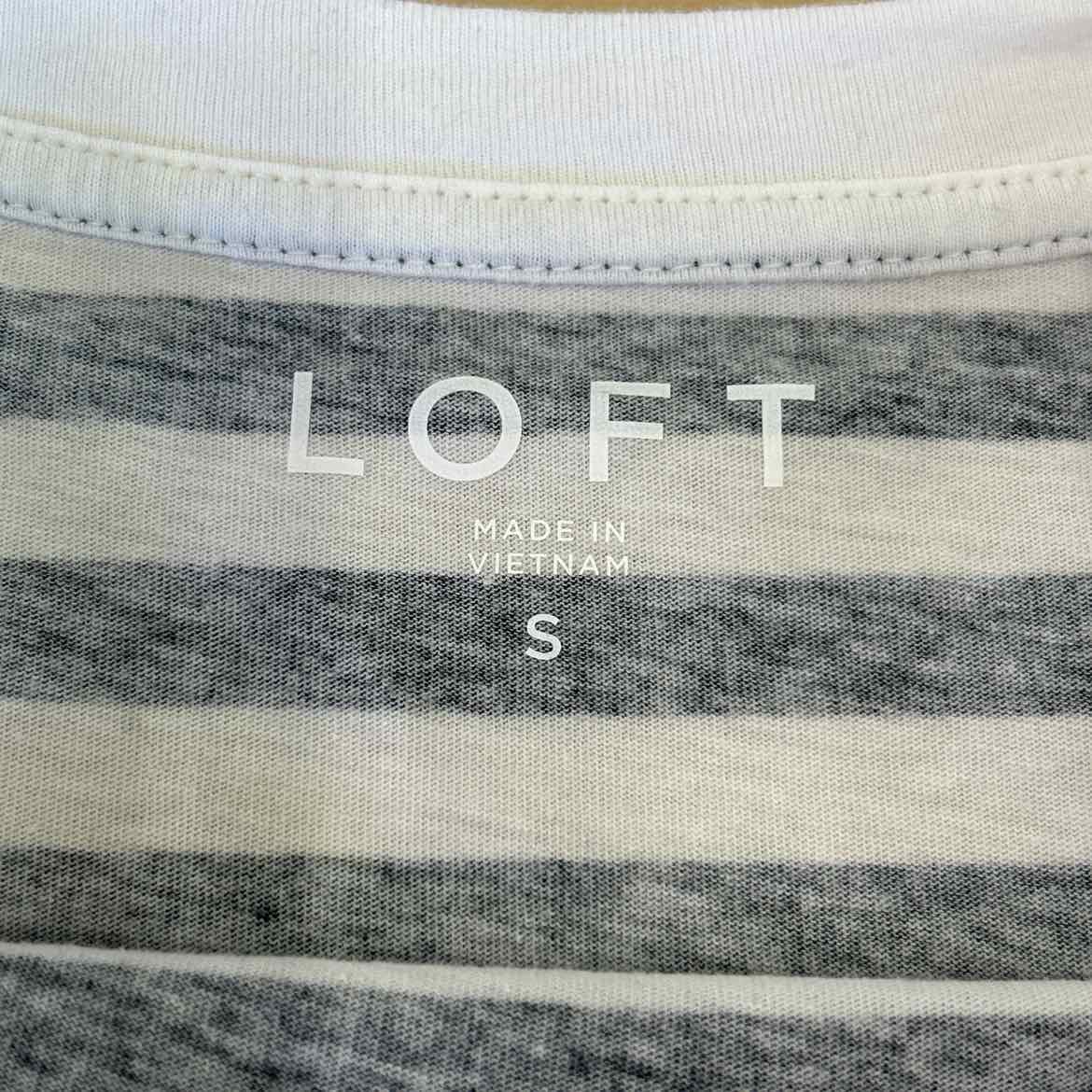 Loft Size S BLACK & WHITE Long Sleeve
