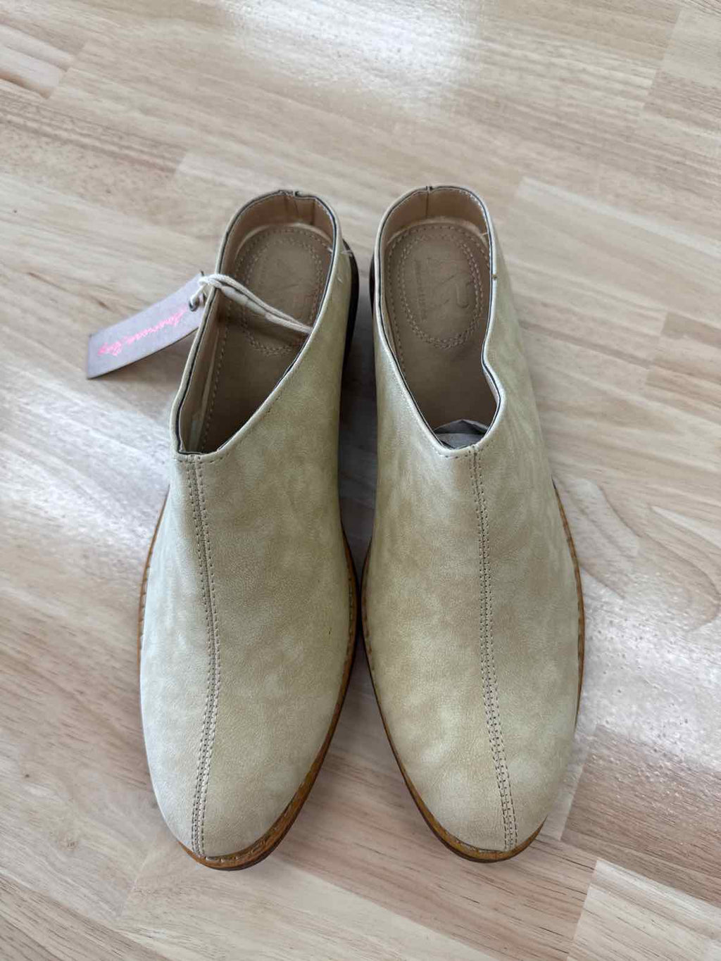 American Rag Size 10 Beige New Mules