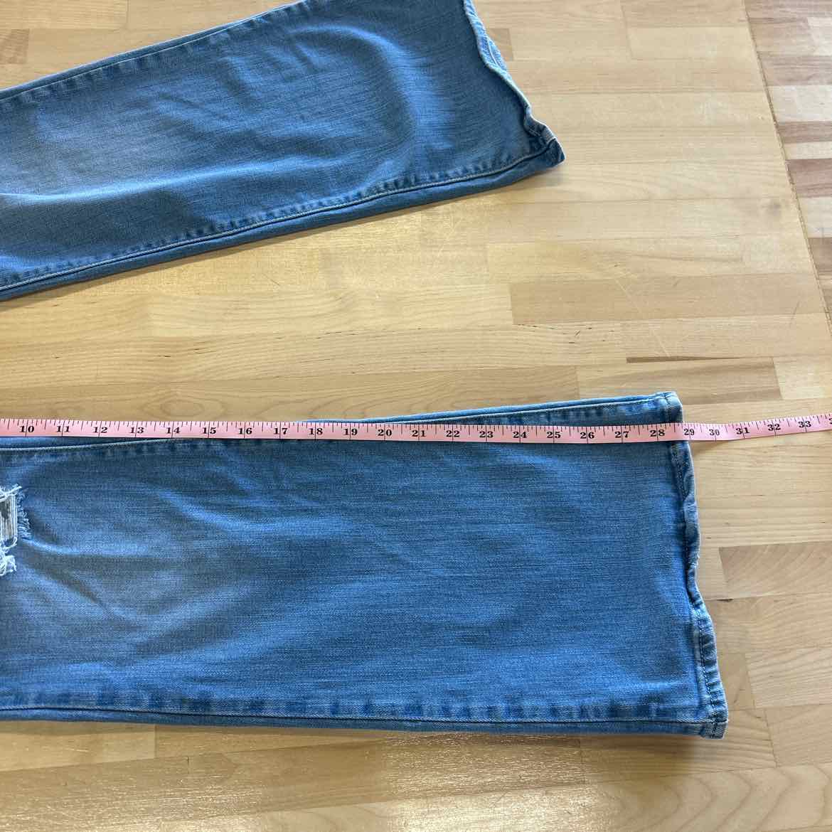 Levi's Size 30 Blue Jeans