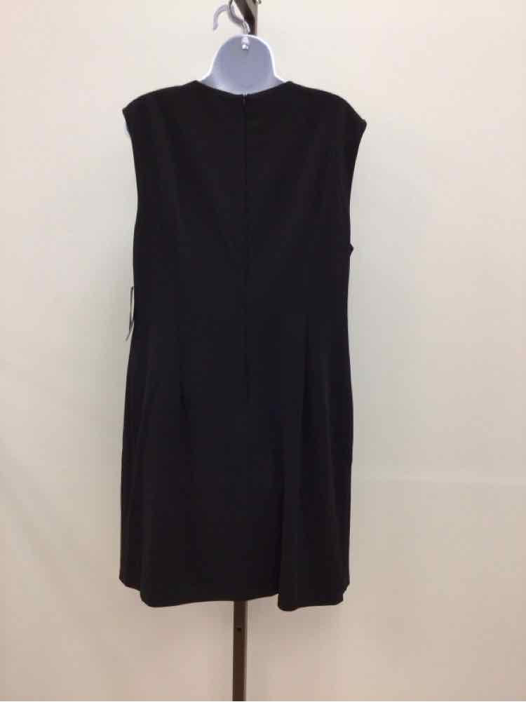 Donna Morgan Size 16Sleeveless a-Line Dress - Black