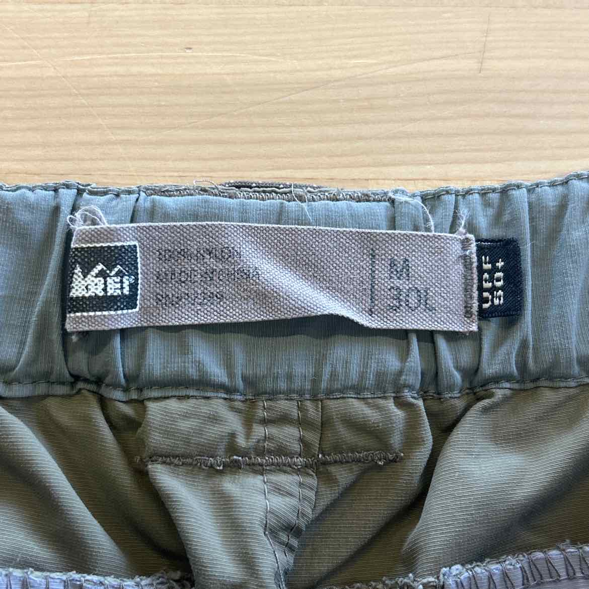 REI Size M Green Preloved Pants