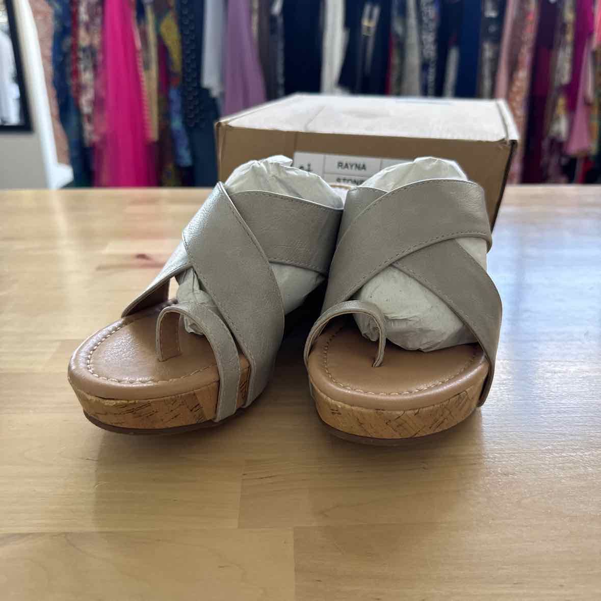 Journee Shoe Size 6.5 Silver Sandals