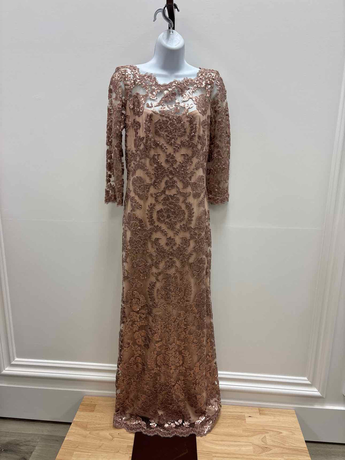 Tadashi Shoji Size 10 Osprey RoseGold Sequined Preloved Dress