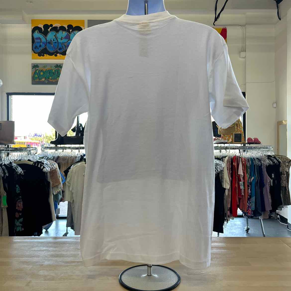 Island Size XXL White Preloved MENS T-shirt