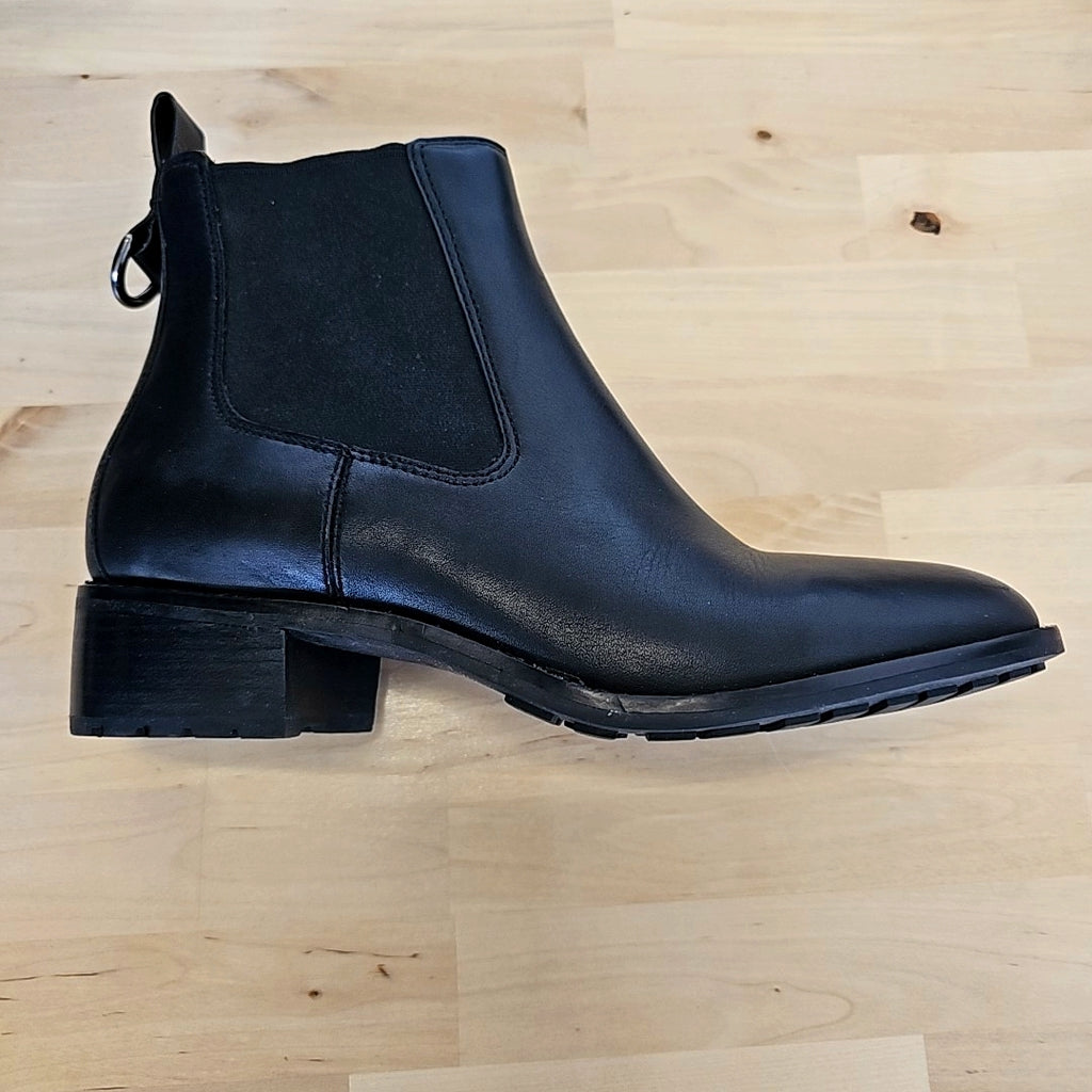 Cole Haan Shoe Size 7 Black Leather Slip on Bootie