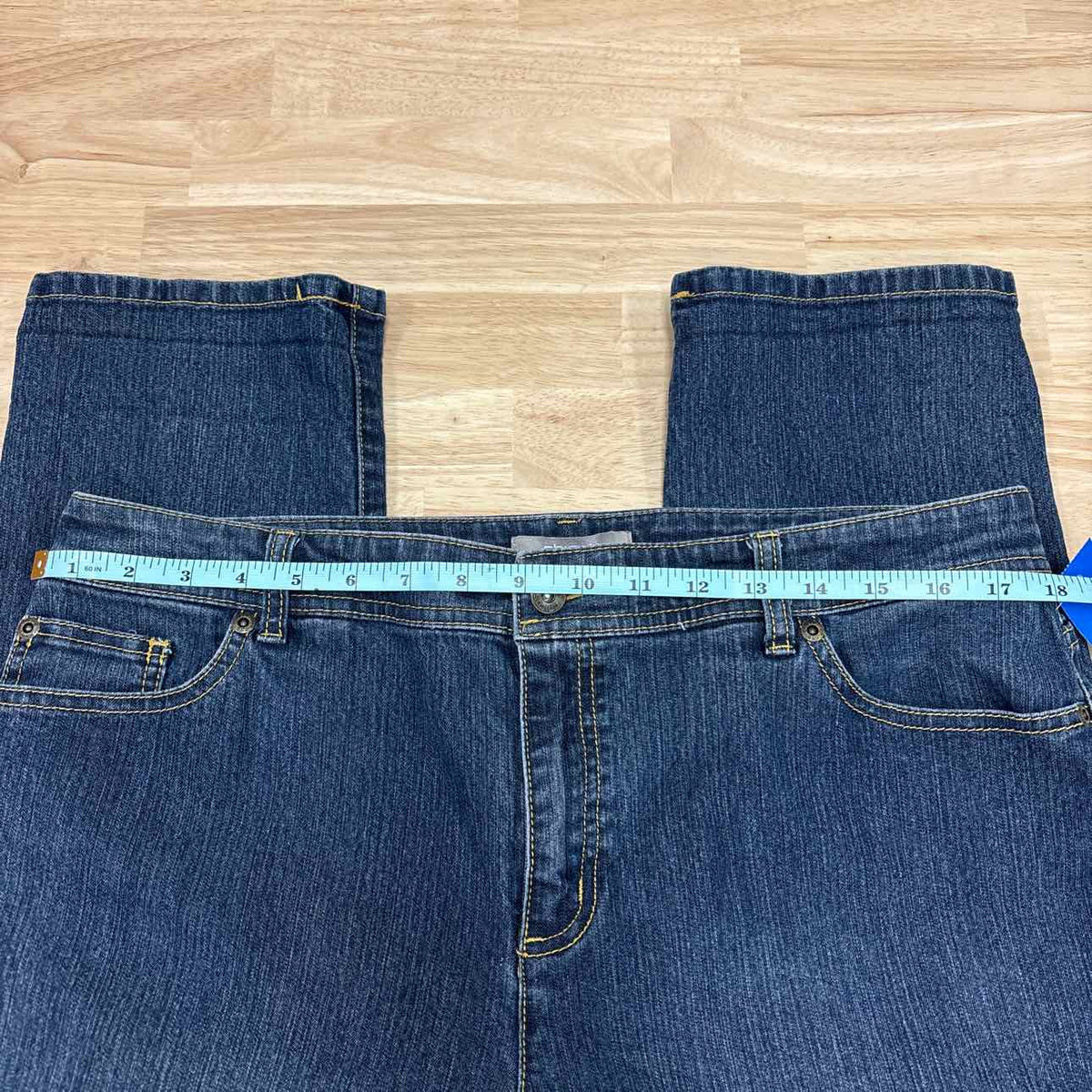 Chico's Size 2.50 (14) Blue Denim Preloved Jeans