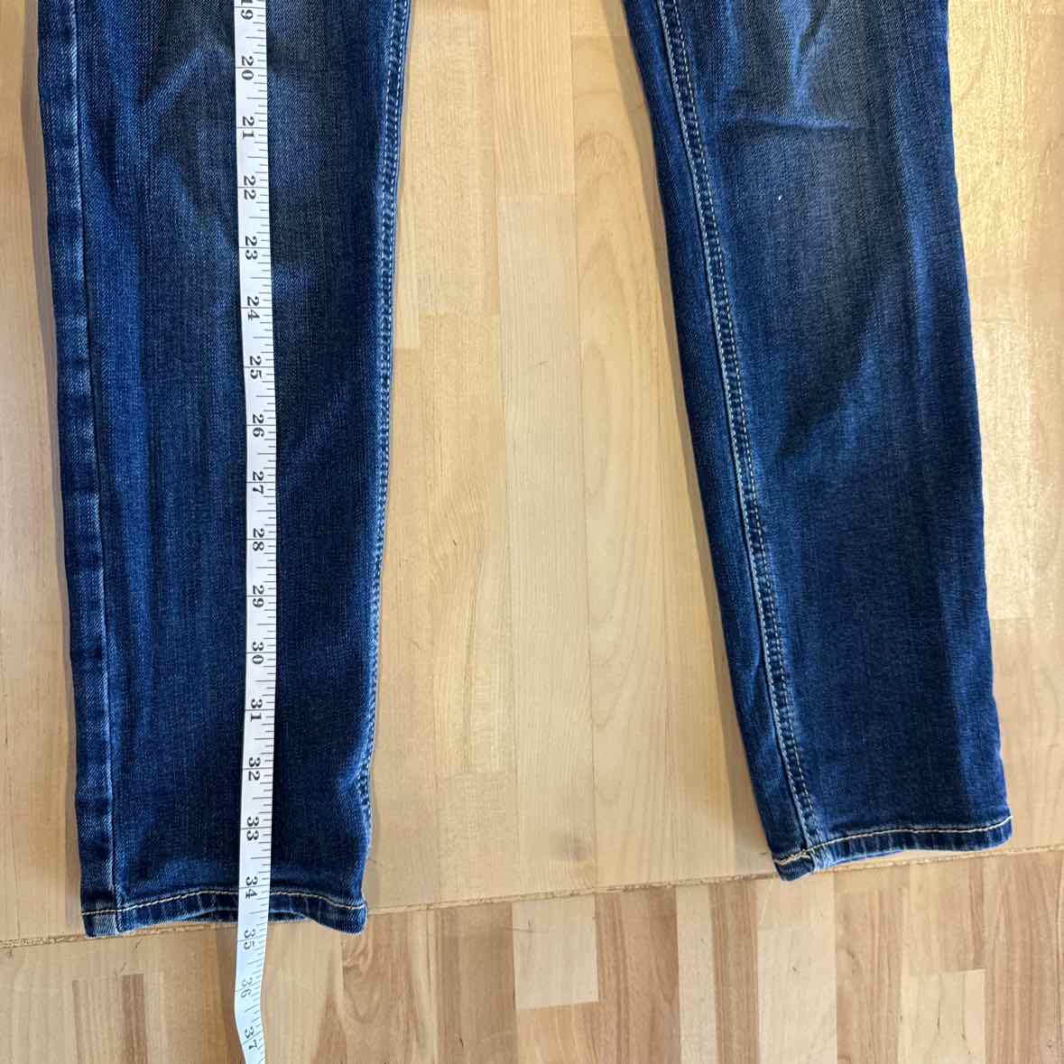 Hollister Size 5 Blue Jeans