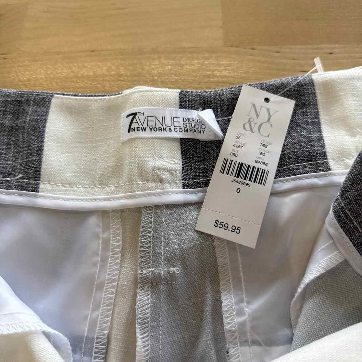7th avenue Size 6 Gray & White Shorts