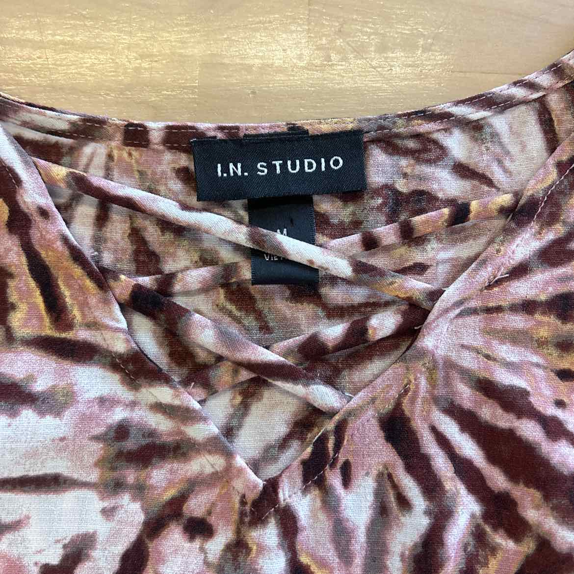 I.N.Studio Size M Pink Preloved Shirt