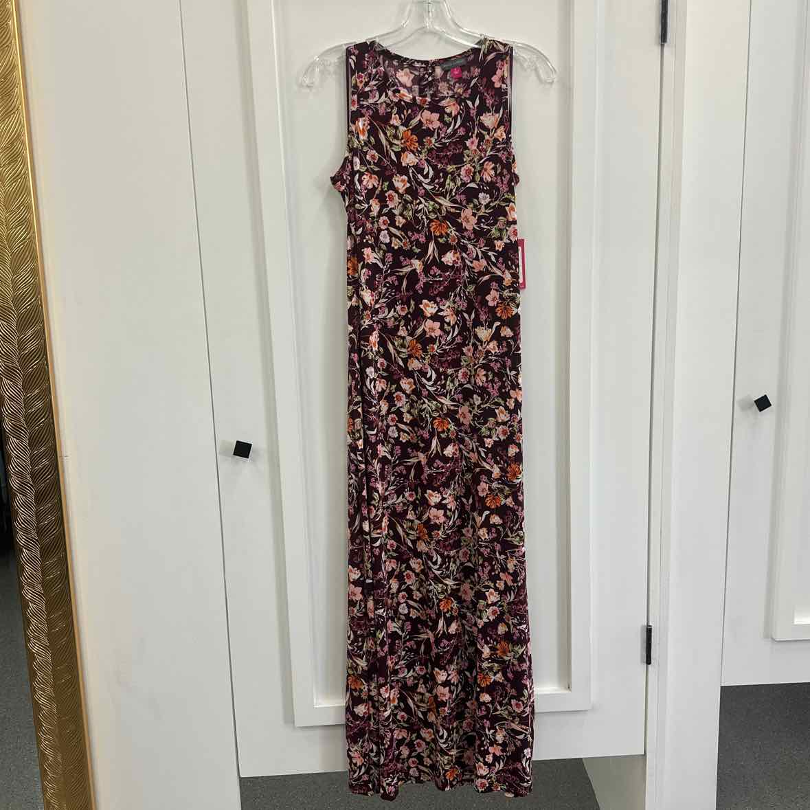 Vince Camuto Size S Burgundy Dress