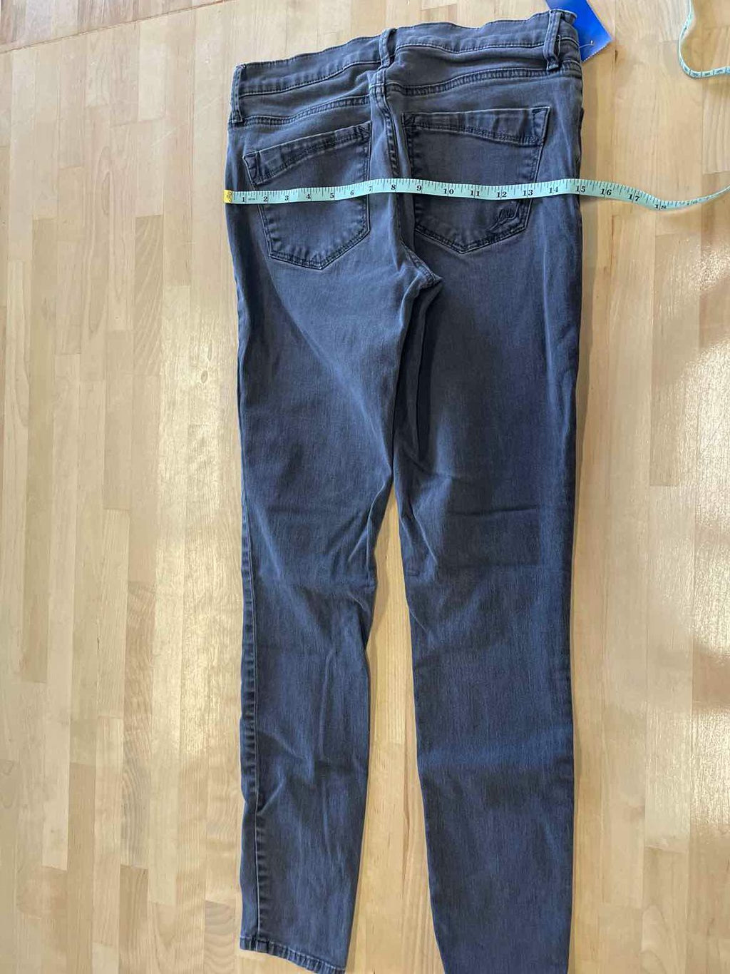 Express Size 4 Black Preloved Pants
