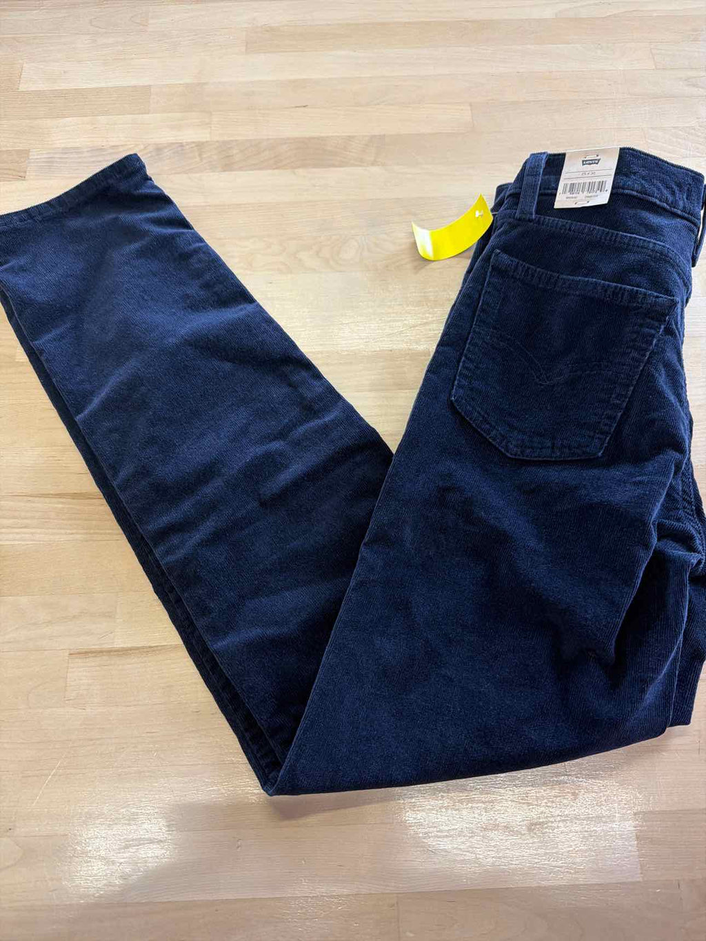 Levi's Women's 724 High Rise Straight Pants