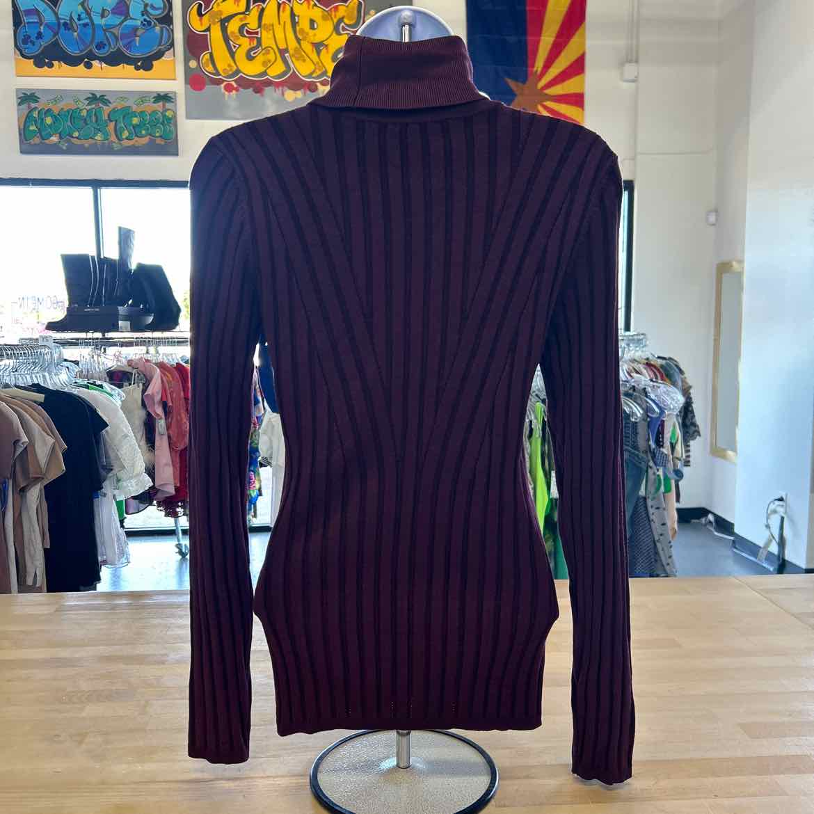 White House Black Market Size S Purple Preloved Sweater