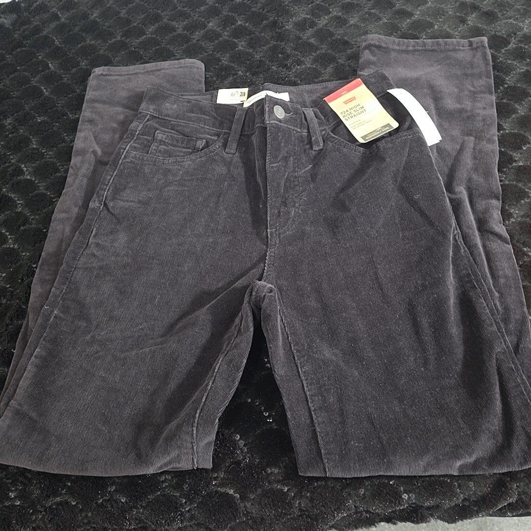 Levi Size 26 Black Pants