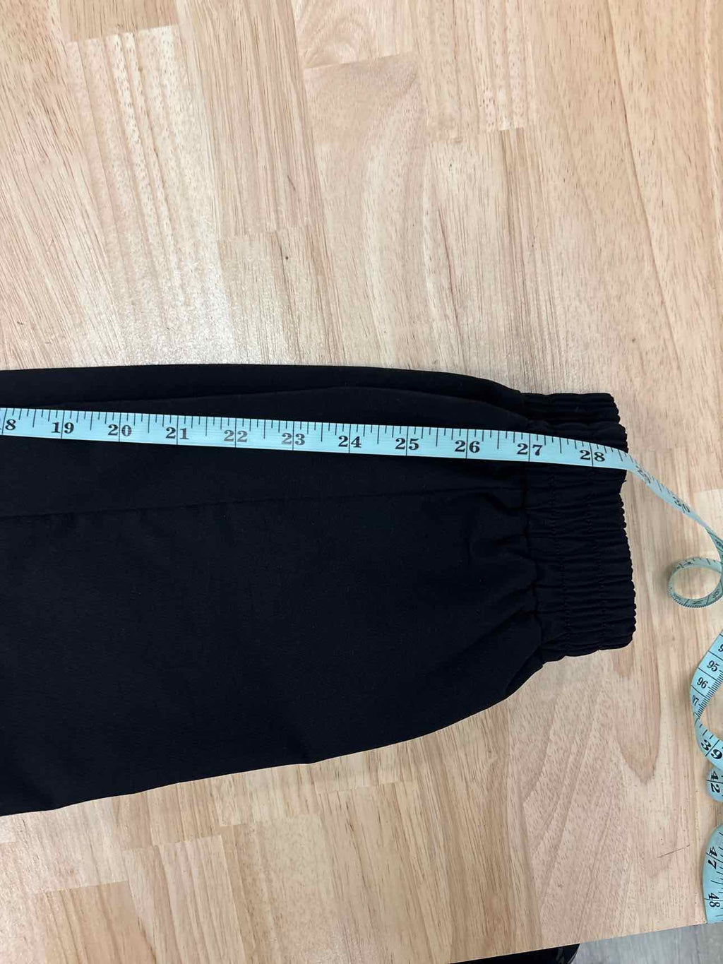 Size 6 Black Preloved Cargo