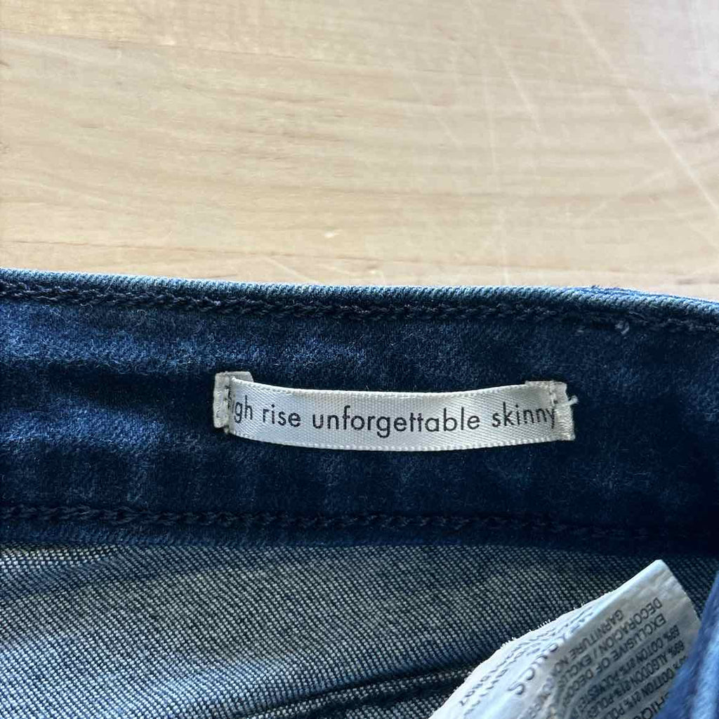 Wrangler Size 6 Blue Denim Preloved Jeans